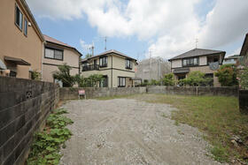 大阪府池田市五月丘１丁目