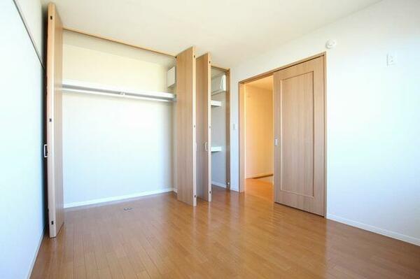 apartment 埼玉県飯能市大字川寺
地図を見る