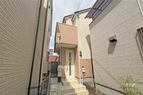 大阪府池田市石橋４丁目