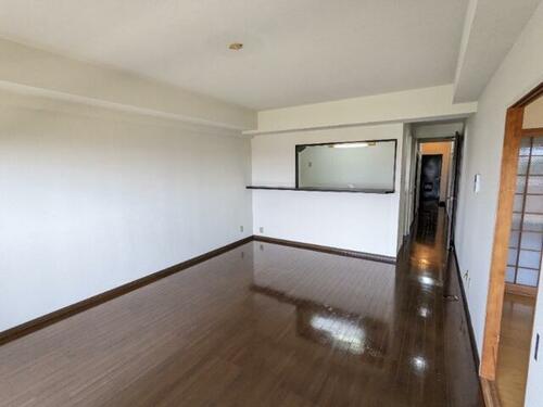 グレイスインジャド_内装_2