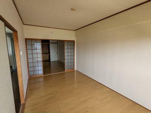 グレイスインジャド_内装_3