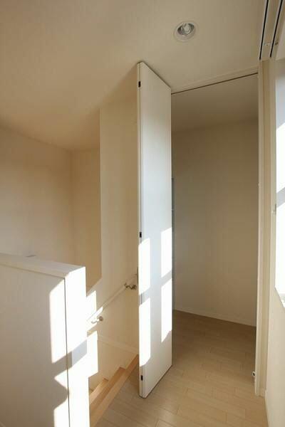 apartment 埼玉県日高市大字中鹿山
地図を見る