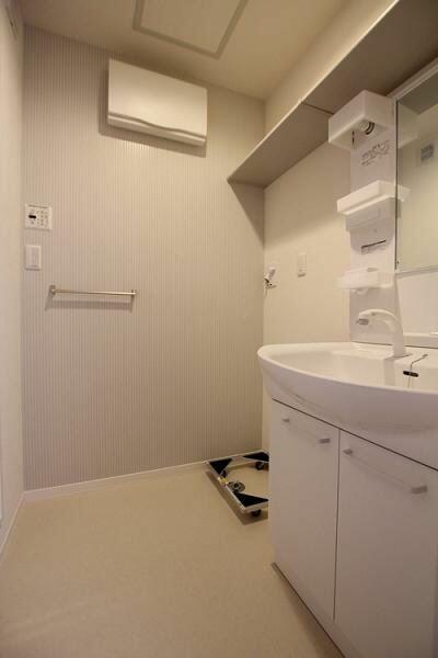 apartment 埼玉県日高市大字中鹿山
地図を見る