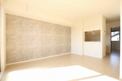 apartment 埼玉県日高市大字中鹿山
地図を見る