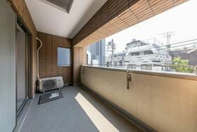 ランド南青山  ｜ 東京都港区南青山２丁目（賃貸マンション1LDK・2階・45.21㎡） その14