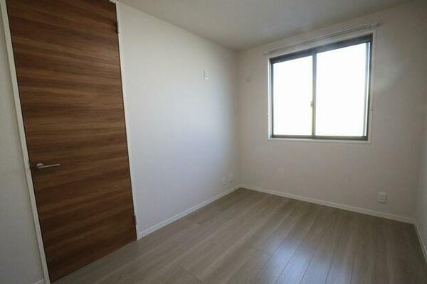 apartment 埼玉県志木市中宗岡２丁目
地図を見る