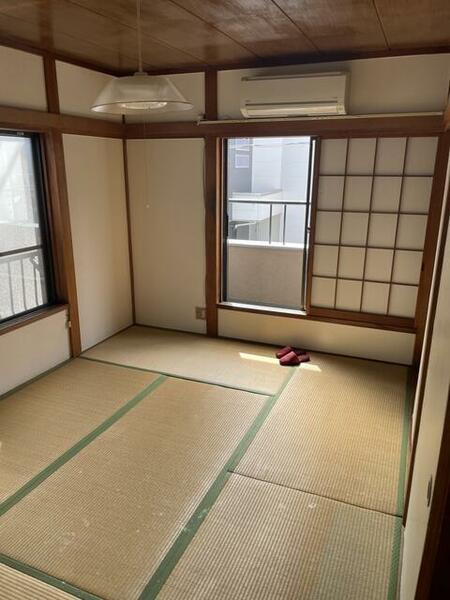 detached 東京都小平市上水南町２丁目

地図を見る