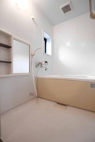 apartment 埼玉県坂戸市泉町３丁目
地図を見る