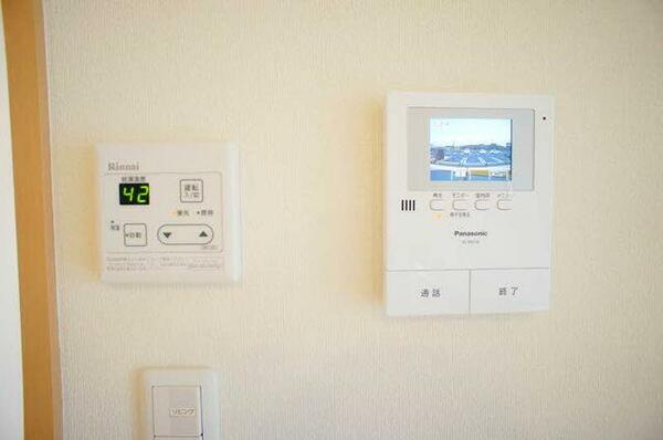 apartment 埼玉県三郷市駒形
地図を見る