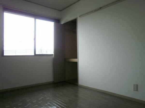 apartment 埼玉県春日部市梅田２丁目
地図を見る