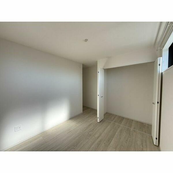 detached 東京都日野市三沢５丁目

地図を見る