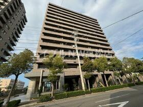 ロイヤルガーデン高松駅西オーシャンビュー壱番館 1403 ｜ 香川県高松市浜ノ町（賃貸マンション3LDK・14階・76.57㎡） その2