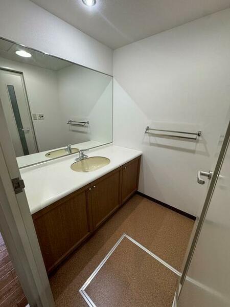 apartment 埼玉県東松山市松風台
地図を見る