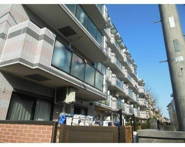 apartment 埼玉県入間郡三芳町大字藤久保
地図を見る