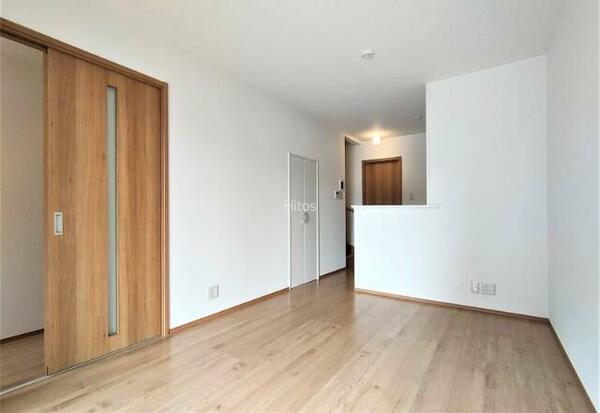 apartment 茨城県つくば市研究学園５丁目５－１３ ファースト・ラフィーネ・学園１Ｆ