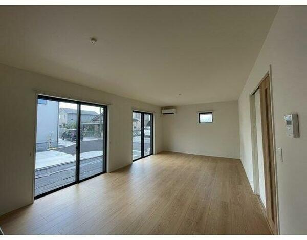 detached 埼玉県比企郡川島町大字上伊草
地図を見る