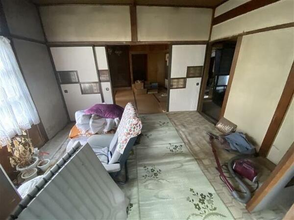 detached 北海道深川市納内町２丁目

地図を見る