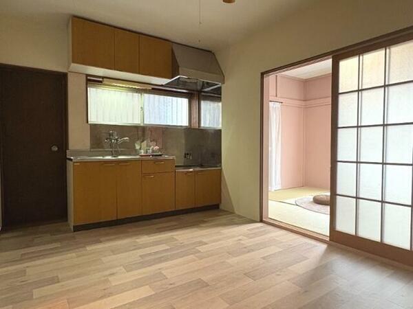 detached 埼玉県鶴ヶ島市松ヶ丘３丁目

地図を見る