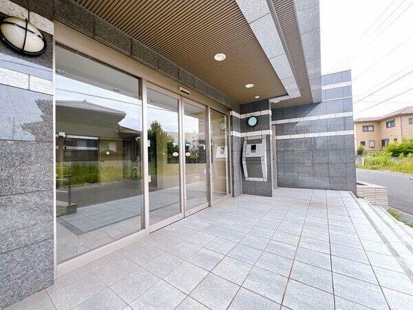 画像5:エントランス・ロビー