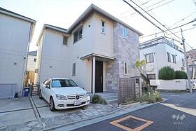 東京都世田谷区代田５丁目