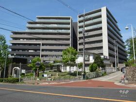 エスリード千里桃山台