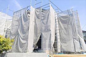 兵庫県伊丹市鈴原町４丁目