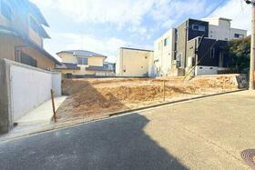 兵庫県川西市萩原台西３丁目