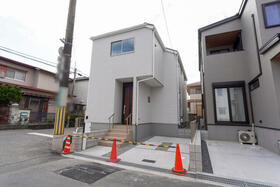 大阪府高槻市藤の里町