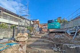 大阪府茨木市下穂積４丁目