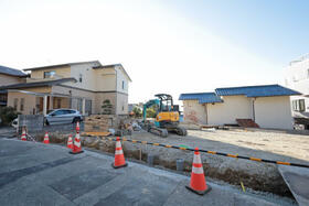 大阪府池田市五月丘４丁目