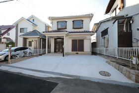 大阪府池田市旭丘２丁目