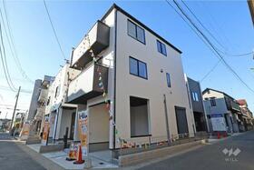 埼玉県川口市本前川１丁目