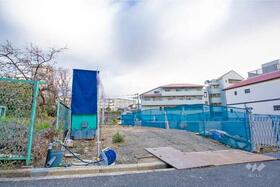 大阪府吹田市五月が丘東