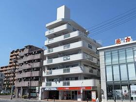 ビバリーハウス岡本