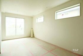 神奈川県川崎市高津区久末