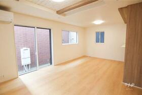 東京都足立区花畑７丁目