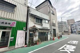大阪府大阪市浪速区敷津西１丁目