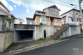 兵庫県川辺郡猪名川町つつじが丘２丁目