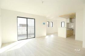 神奈川県川崎市宮前区西野川１丁目