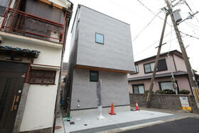 兵庫県神戸市灘区篠原本町１丁目