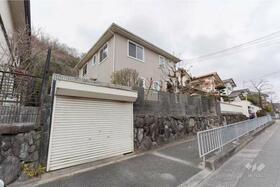 大阪府高槻市南平台３丁目