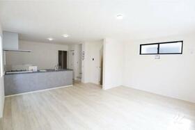 東京都足立区鹿浜５丁目