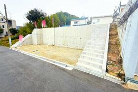 兵庫県川西市松が丘町