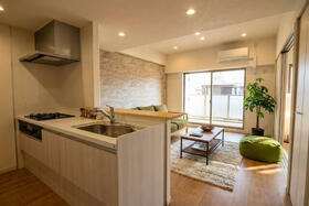 ラヴィドール川口