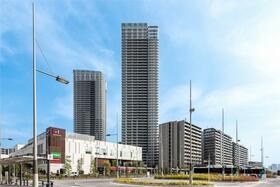 ＨＡＲＵＭＩ　ＦＬＡＧ　ＳＵＮ　ＶＩＬＬＡＧＥ　Ｔ棟