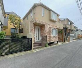 東京都文京区西片２丁目