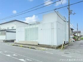 滋賀県野洲市栄