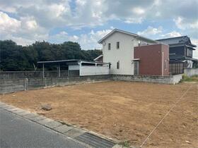 山口県下関市長府松小田本町