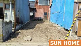 富山県高岡市北島