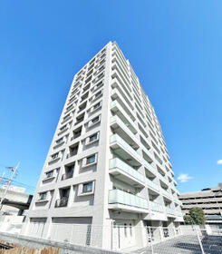 ライフピア三郷中央　９階